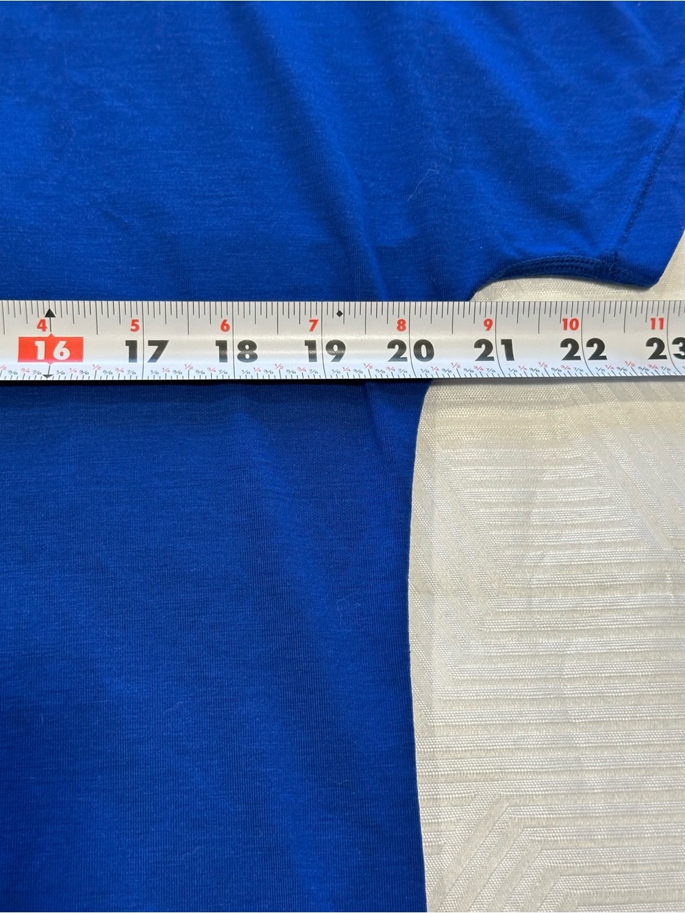 Lucy Tech Royal Blue Short Sleeve High Low Hem Performance Top #637171 Size M - Picture 8 of 11